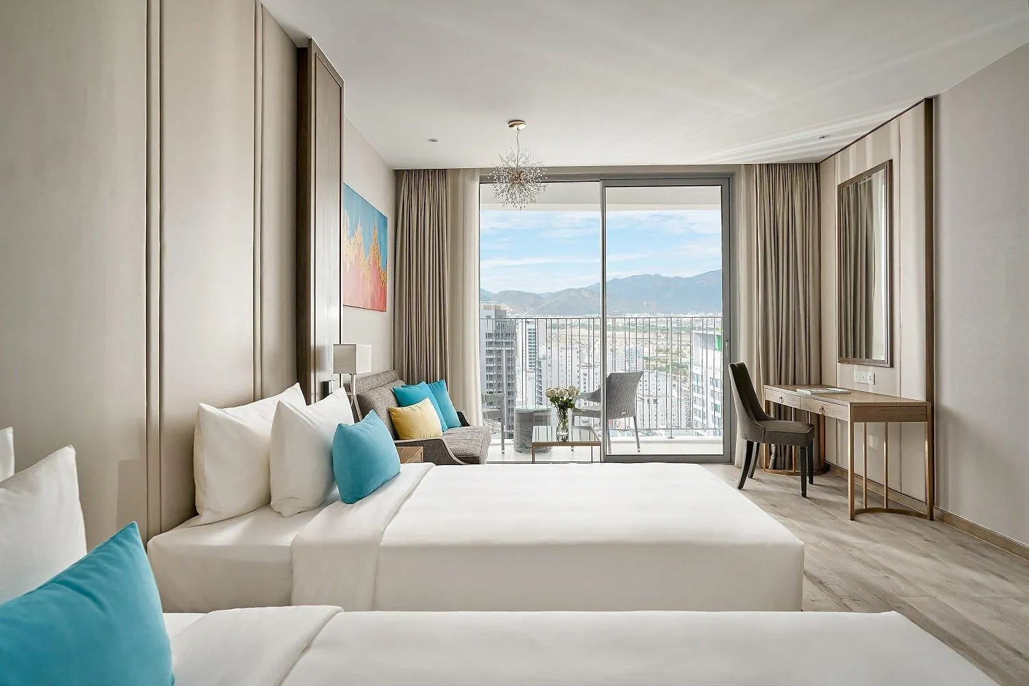 Lyn Panorama Beachfront Studio Nha Trang 0*,  Vietnam